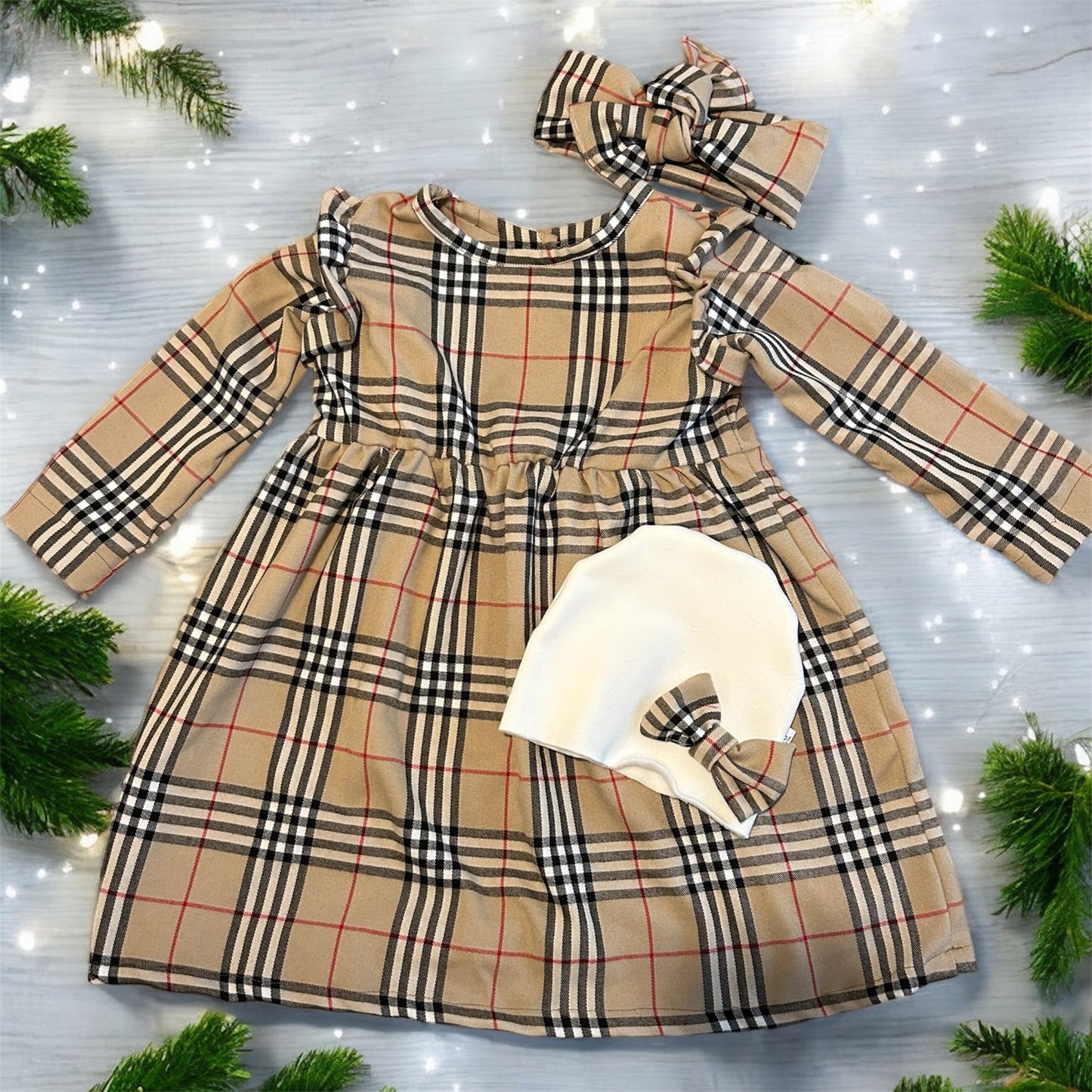 Abito con volant tartan beige